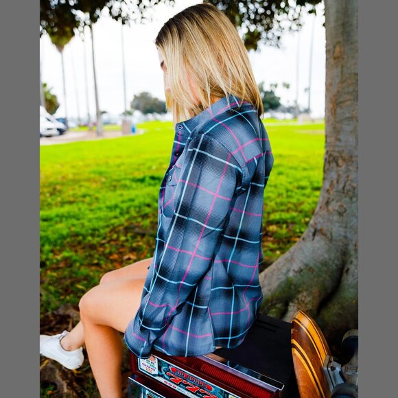 DIXXON FLANNEL x SHREDDY Flannel Shirt - Collab V7 - Women's Large - Picture 3 of 11